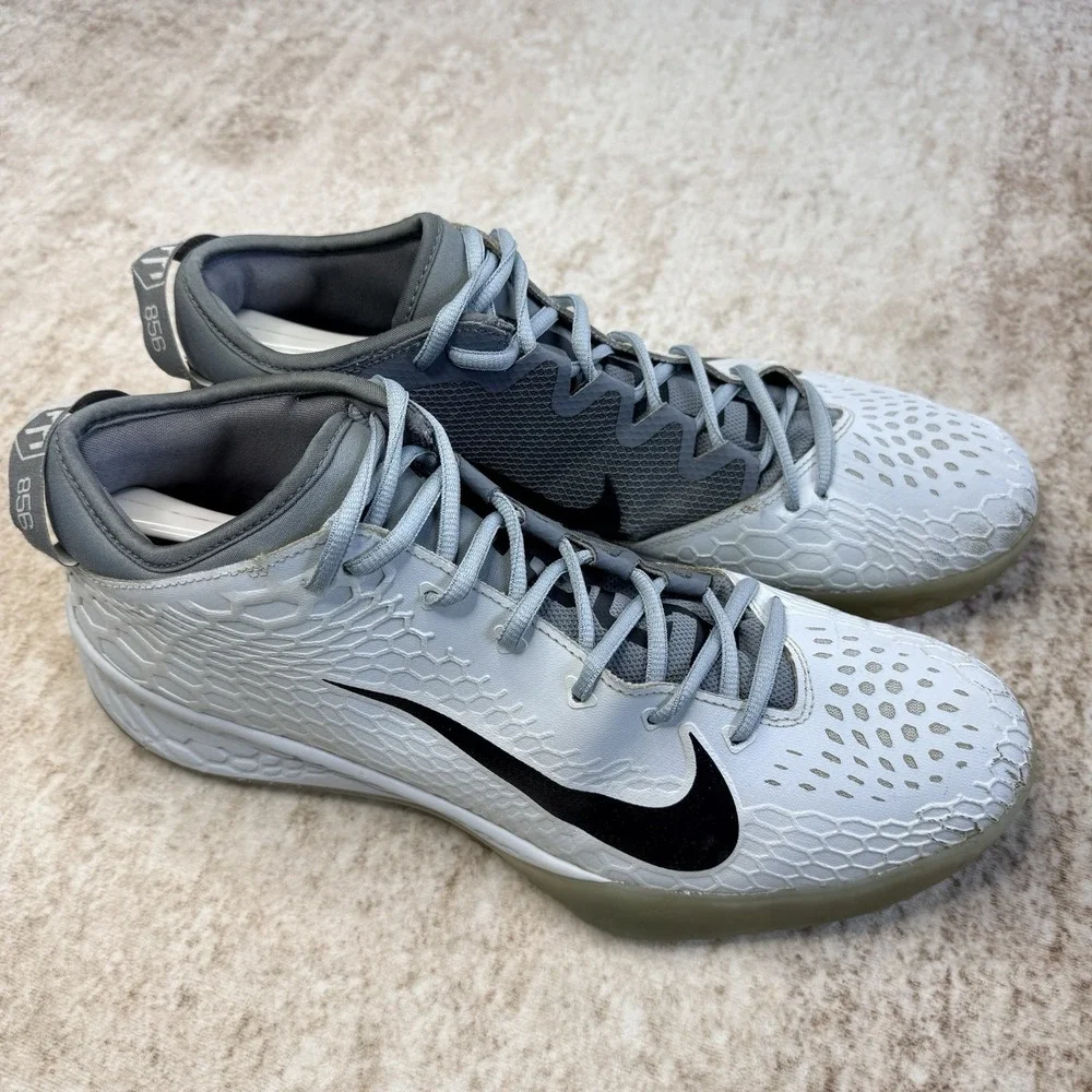 Nike Force Zoom Trout 5 Turf Shoes Pure Platinum Men's Size 15 2018 AH3374-004